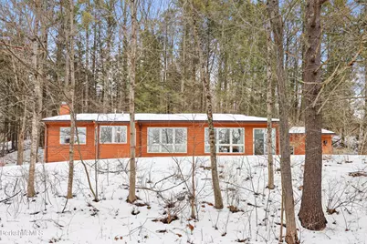 40 Prospect Hill Rd, Stockbridge, MA 01262 - Photo 1