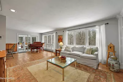 40 Prospect Hill Rd, Stockbridge, MA 01262 - Photo 4