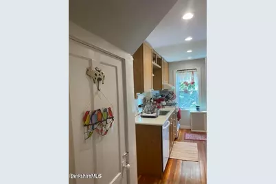 31 St Ann's Ave, Lenox, MA 01240 - Photo 12