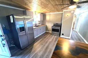 10 Seminole Dr, North Adams, MA 01247 - Photo 8