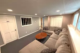 8 Country Rd, Adams, MA 01220 - Photo 30