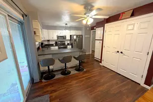 8 Country Rd, Adams, MA 01220 - Photo 10