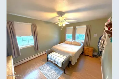 8 Country Rd, Adams, MA 01220 - Photo 22