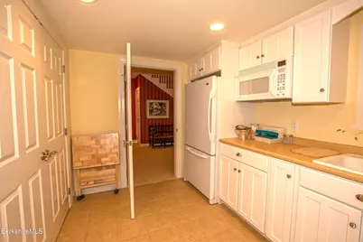 9 October Hill Dr, Lenox, MA 01240 - Photo 38