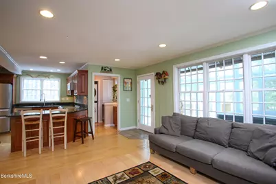 751 Park Hill Rd, Northampton, MA 01060 - Photo 10