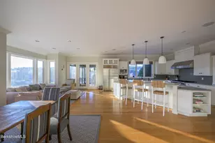 58 Round Hill Rd, Great Barrington, MA 01230 - Photo 20