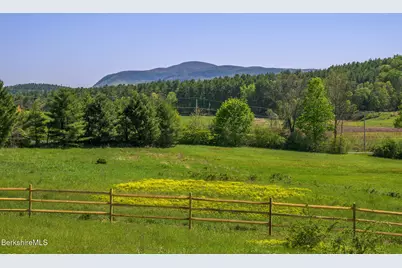 58 Round Hill Rd, Great Barrington, MA 01230 - Photo 6