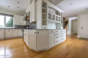 58 Round Hill Rd, Great Barrington, MA 01230 - Photo 32