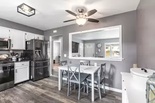 101 Imperial Ave, Pittsfield, MA 01201 - Photo 8