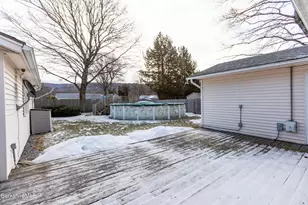 101 Imperial Ave, Pittsfield, MA 01201 - Photo 20