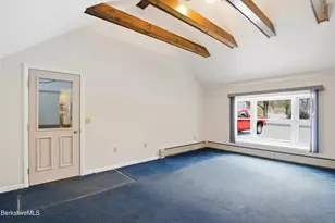 11 Opeechee St, Lanesborough, MA 01237 - Photo 8