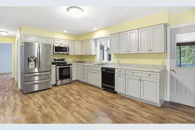 11 Opeechee St, Lanesborough, MA 01237 - Photo 14