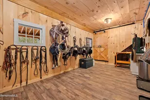 23 Rood Hill Rd, Sandisfield, MA 01255 - Photo 8