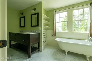 560 Stockbridge Rd, Lee, MA 01238 - Photo 32