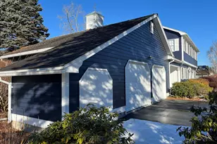 26 Brookside Dr, Pittsfield, MA 01201 - Photo 2