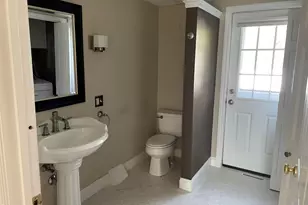 26 Brookside Dr, Pittsfield, MA 01201 - Photo 14