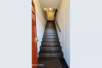 1121-1123 Ny-295, East Chatham, NY 12060 - Photo 18