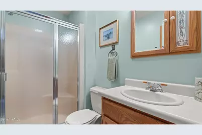 161 Leona Dr, Pittsfield, MA 01201 - Photo 28