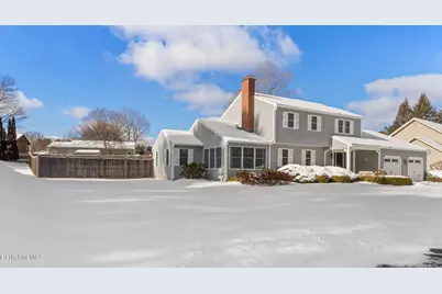 161 Leona Dr, Pittsfield, MA 01201 - Photo 2