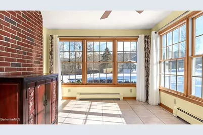 161 Leona Dr, Pittsfield, MA 01201 - Photo 20