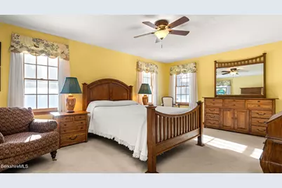 161 Leona Dr, Pittsfield, MA 01201 - Photo 22