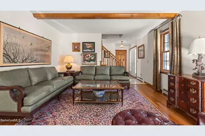 161 Leona Dr, Pittsfield, MA 01201 - Photo 4