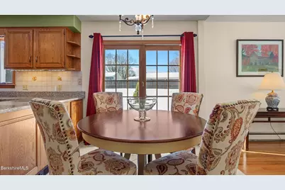 161 Leona Dr, Pittsfield, MA 01201 - Photo 10