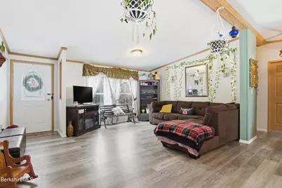 143 E Buckland Rd, Shelburne, MA 01370 - Photo 12