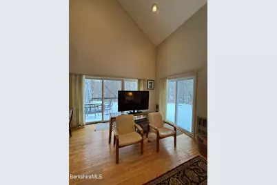 1055 Beaver Pond, Hancock, MA 01237 - Photo 14