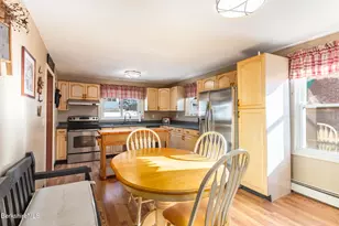 30 Pinehurst Ave, Pittsfield, MA 01201 - Photo 14