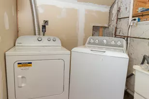 30 Pinehurst Ave, Pittsfield, MA 01201 - Photo 32