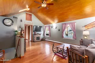 30 Pinehurst Ave, Pittsfield, MA 01201 - Photo 1