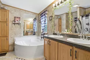 143 E Buckland Rd, Shelburne, MA 01370 - Photo 14