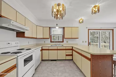 140 Theresa Ter, Lee, MA 01238 - Photo 14