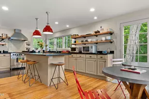 8 Yale Hill Rd, Stockbridge, MA 01262 - Photo 2