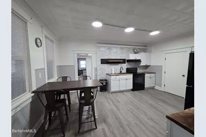 98L Summer St, Adams, MA 01220 - Photo 4