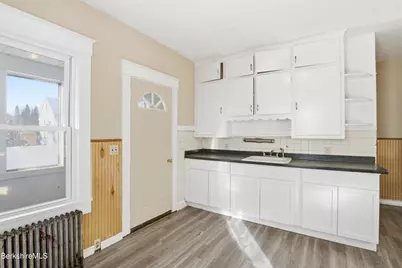 76-78 Stoddard Ave, Pittsfield, MA 01201 - Photo 10