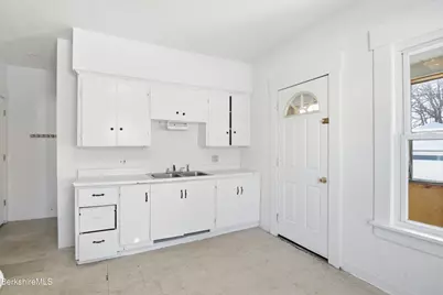 76-78 Stoddard Ave, Pittsfield, MA 01201 - Photo 26