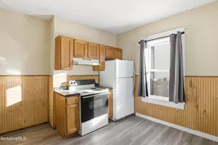 76-78 Stoddard Ave, Pittsfield, MA 01201 - Photo 8