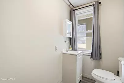 76-78 Stoddard Ave, Pittsfield, MA 01201 - Photo 12