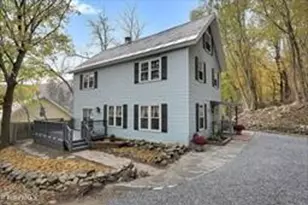 15 Ballou St, North Adams, MA 01247 - Photo 2