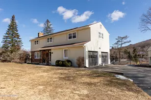268 Devonshire Dr, Cheshire, MA 01225 - Photo 2