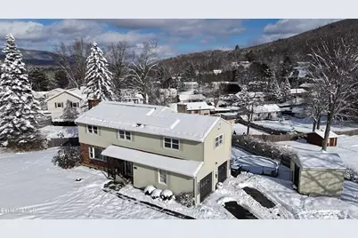 268 Devonshire Dr, Cheshire, MA 01225 - Photo 2