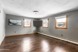 268 Devonshire Dr, Cheshire, MA 01225 - Photo 26