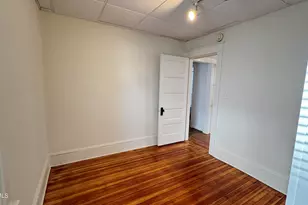 35 Livingston Ave, Pittsfield, MA 01201 - Photo 18