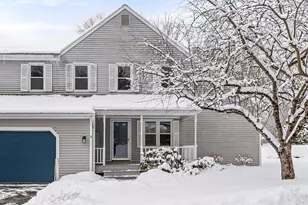 8 Applewood Ln, Pittsfield, MA 01201 - Photo 1