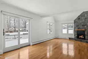 8 Applewood Ln, Pittsfield, MA 01201 - Photo 6