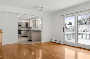 8 Applewood Ln, Pittsfield, MA 01201 - Photo 8