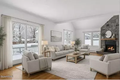 8 Applewood Ln, Pittsfield, MA 01201 - Photo 4