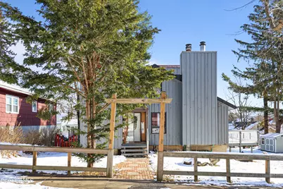 74 Norman Ave, Pittsfield, MA 01201 - Photo 4